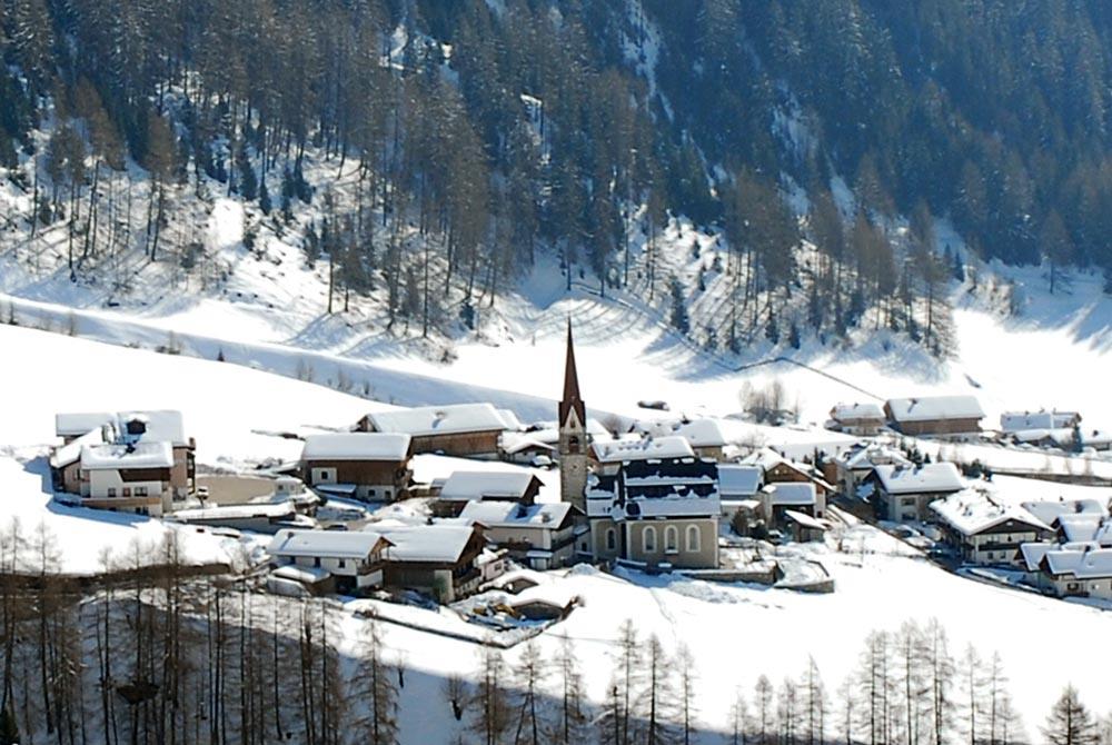 Church of St. Agnes - Lappach Mühlwald/Selva dei Molini 2 suedtirol.info