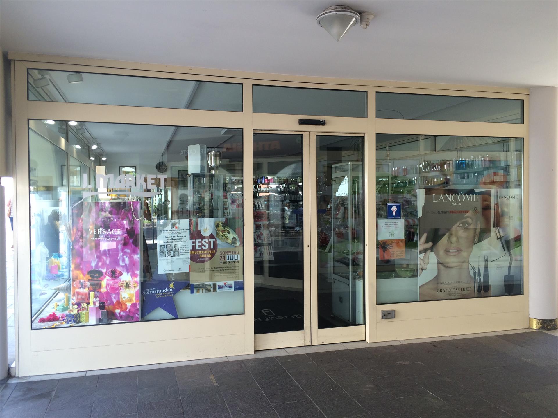 Parfümerie Josef Market Eppan an der Weinstaße/Appiano sulla Strada del Vino 1 suedtirol.info