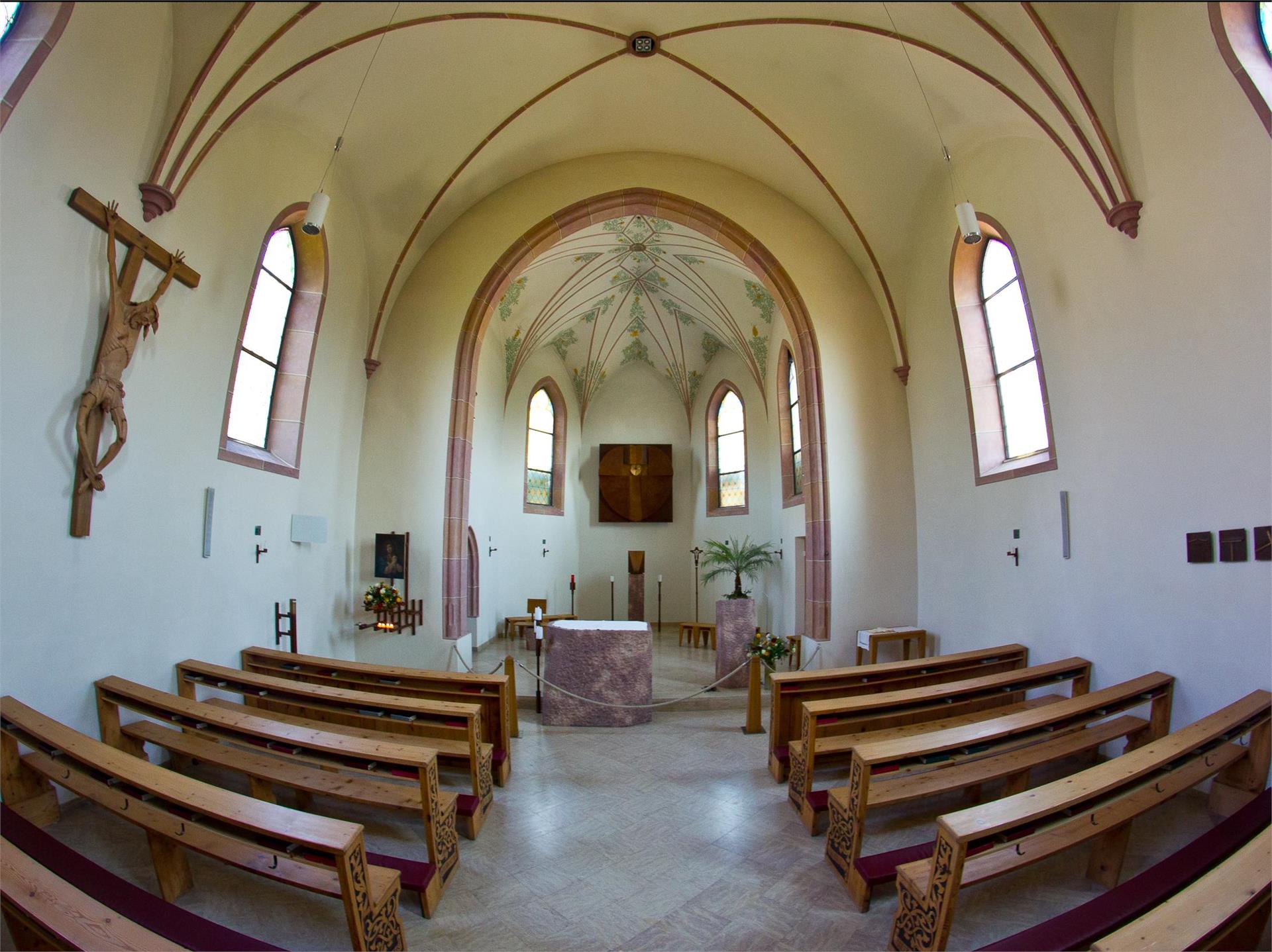 Holy Heart of Jesus Church in Siebeneich Terlan/Terlano 1 suedtirol.info