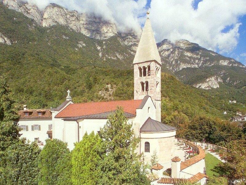 Parish church of San Nicolò - Alto Adige Wine Road - #1 - suedtirol.info