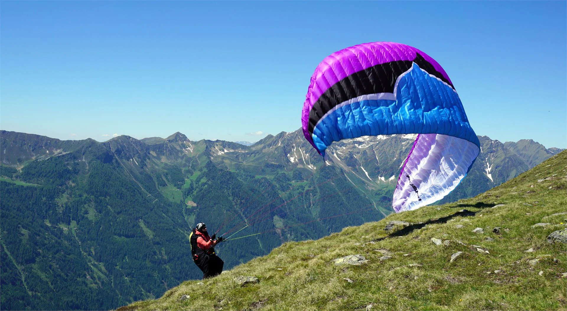 Parapendio allo Speikboden Selva dei Molini 13 suedtirol.info