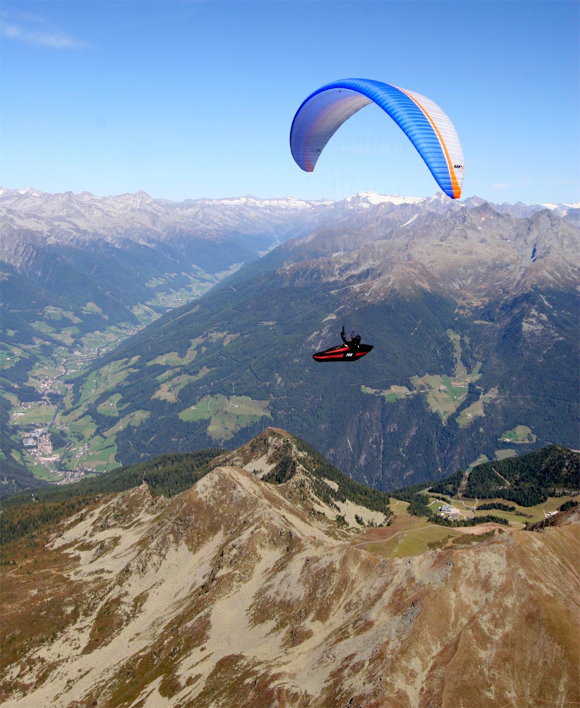 Parapendio allo Speikboden Selva dei Molini 1 suedtirol.info