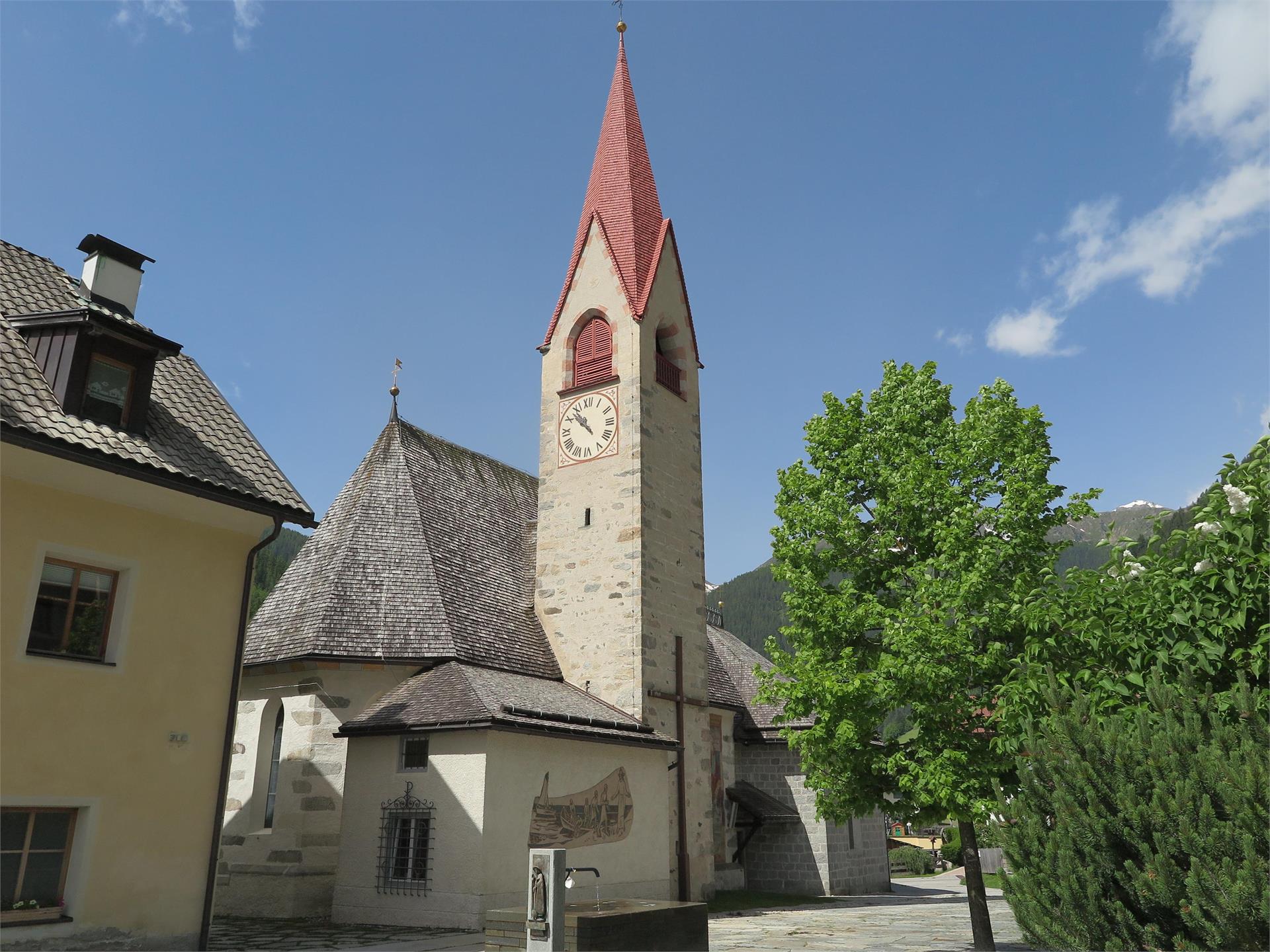 Parish Church of St. James in Weißenbach/Rio Bianco Ahrntal/Valle Aurina 1 suedtirol.info