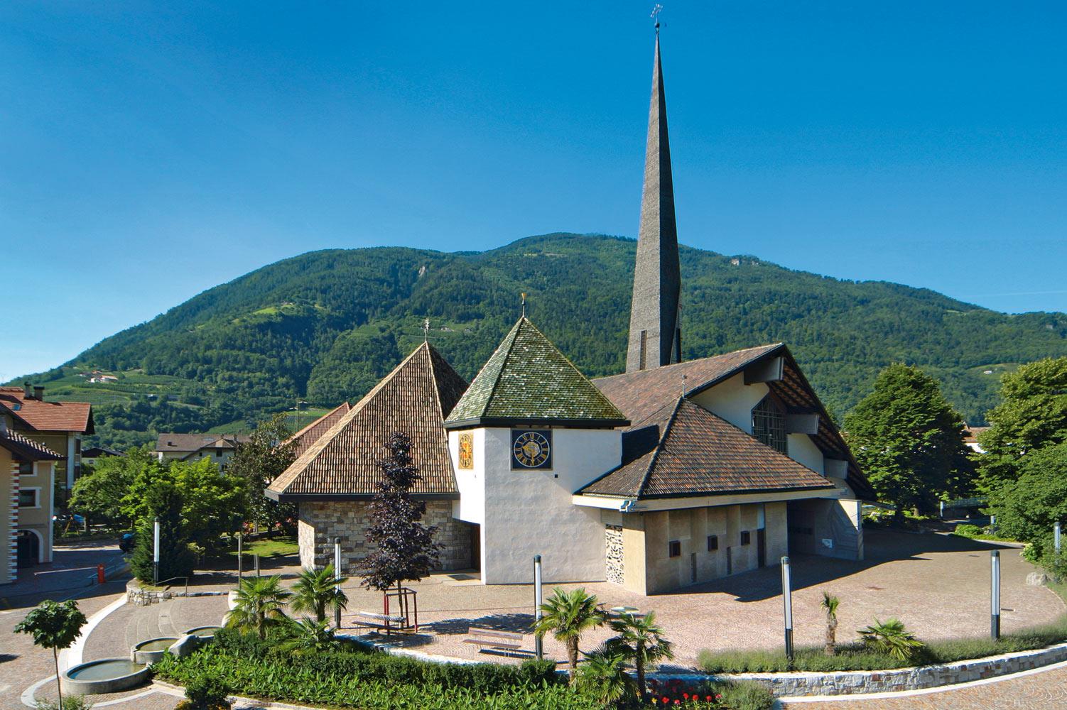 Parish Church Algund Algund/Lagundo 1 suedtirol.info