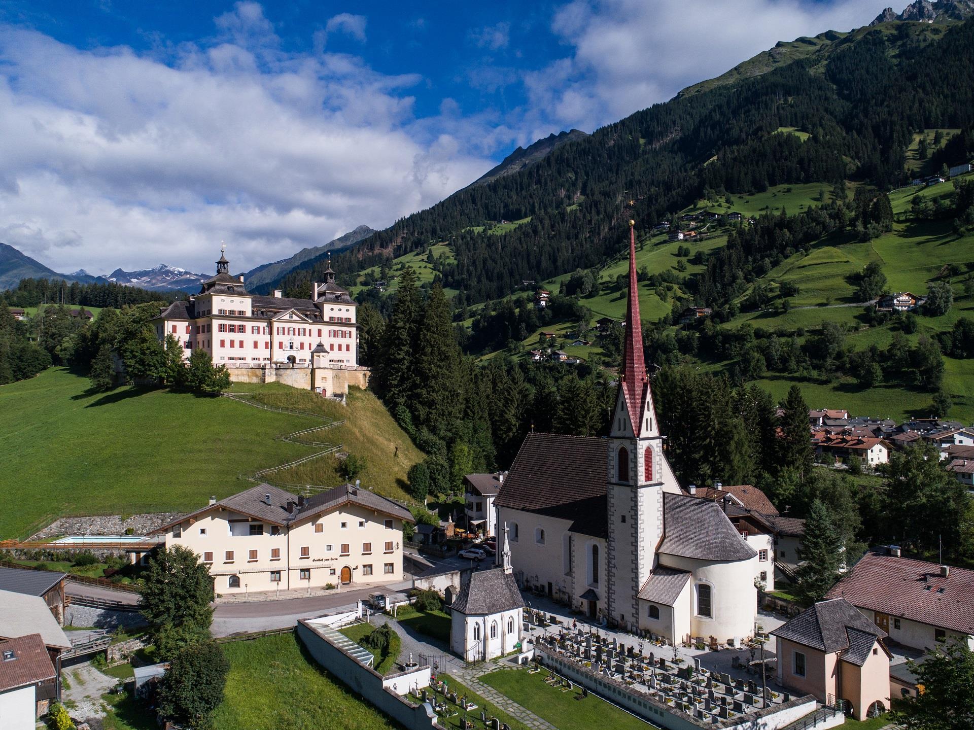 Chiesa parrocchiale di S. Pancrazio Racines 1 suedtirol.info