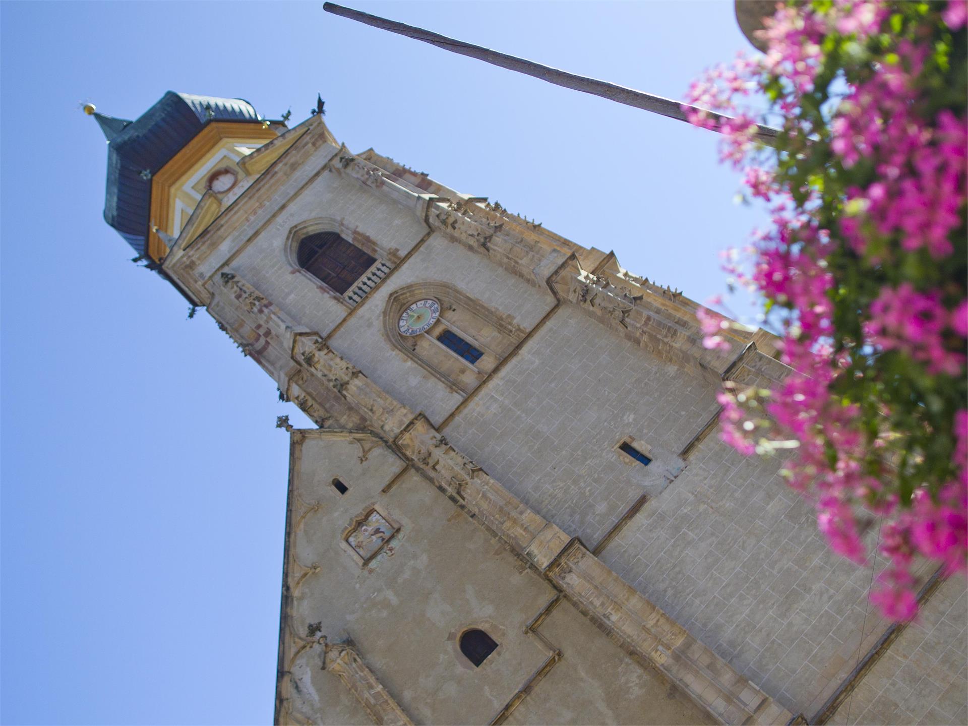 Parish Church St. Pauls Eppan an der Weinstaße/Appiano sulla Strada del Vino 1 suedtirol.info