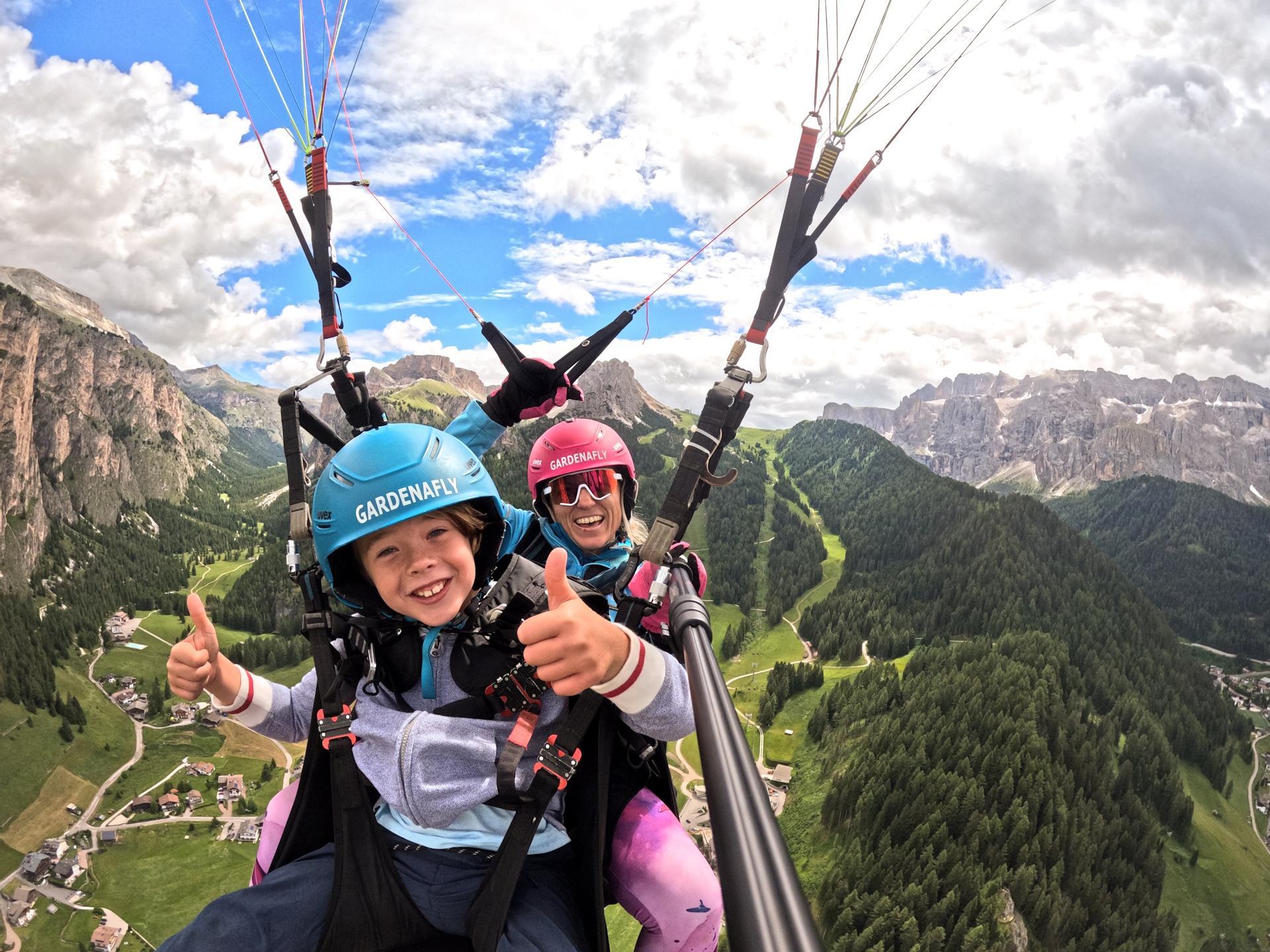 Paragliding Gardenafly Urtijëi/Ortisei 10 suedtirol.info