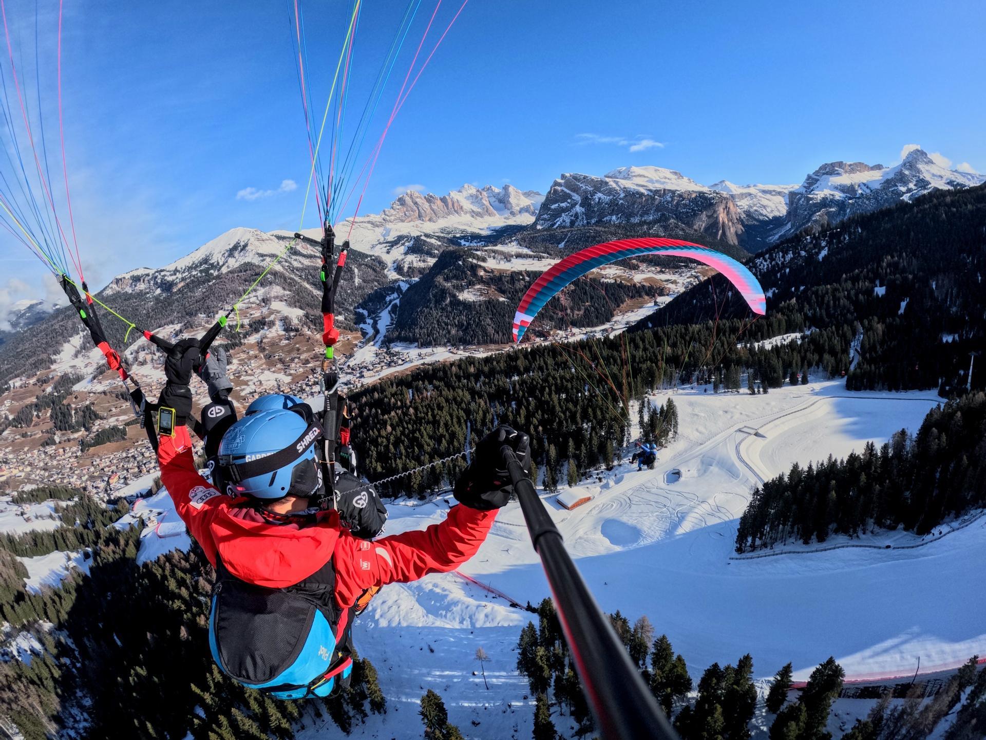 Paragliding Gardenafly Urtijëi/Ortisei 30 suedtirol.info