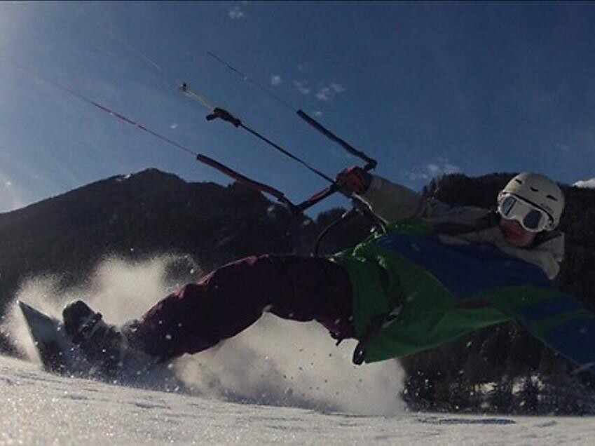 Snowkite on the lake Reschensee