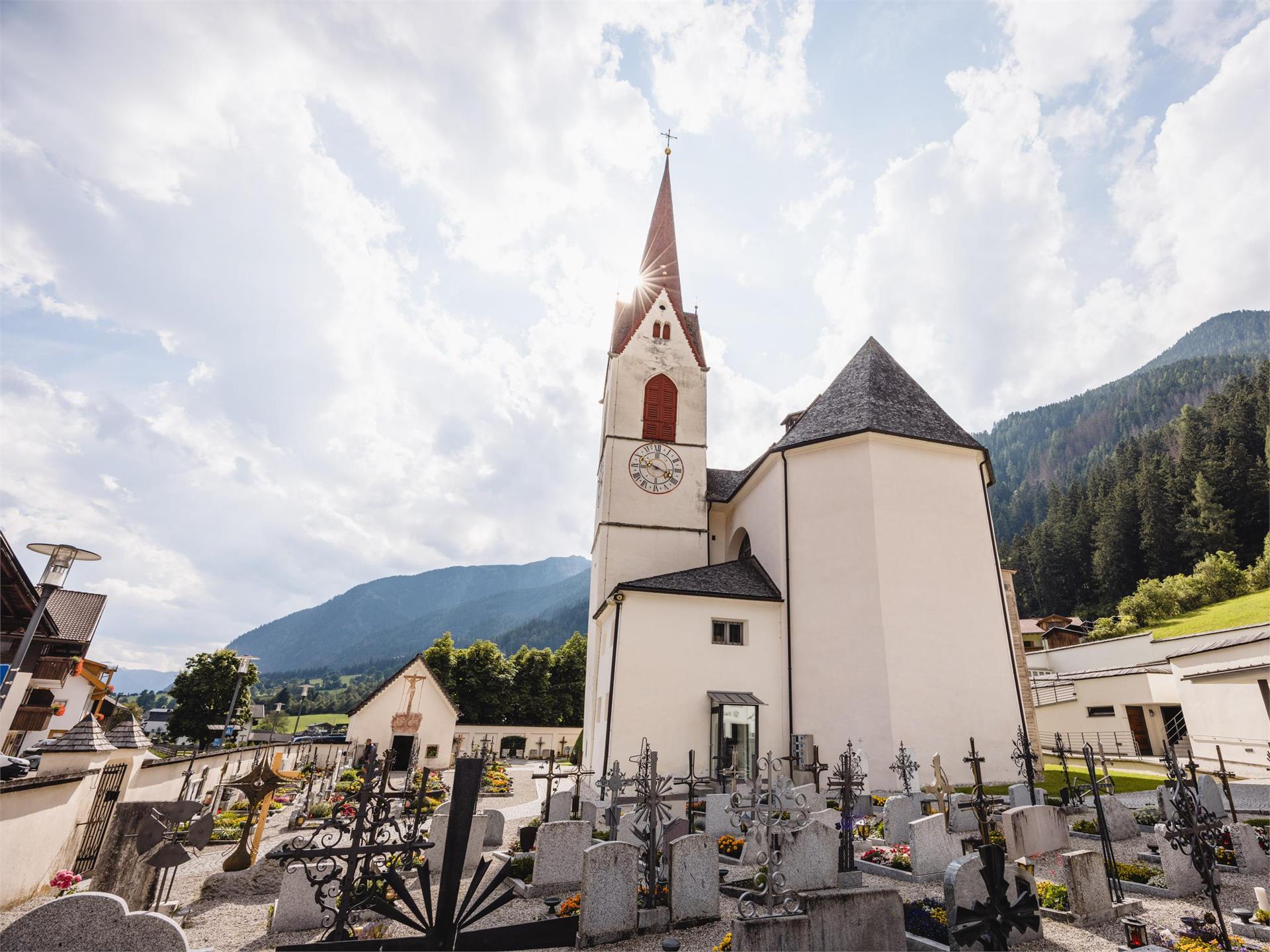 Pfarrkirche St. Georg - Antholz Mittertal Rasen-Antholz 1 suedtirol.info