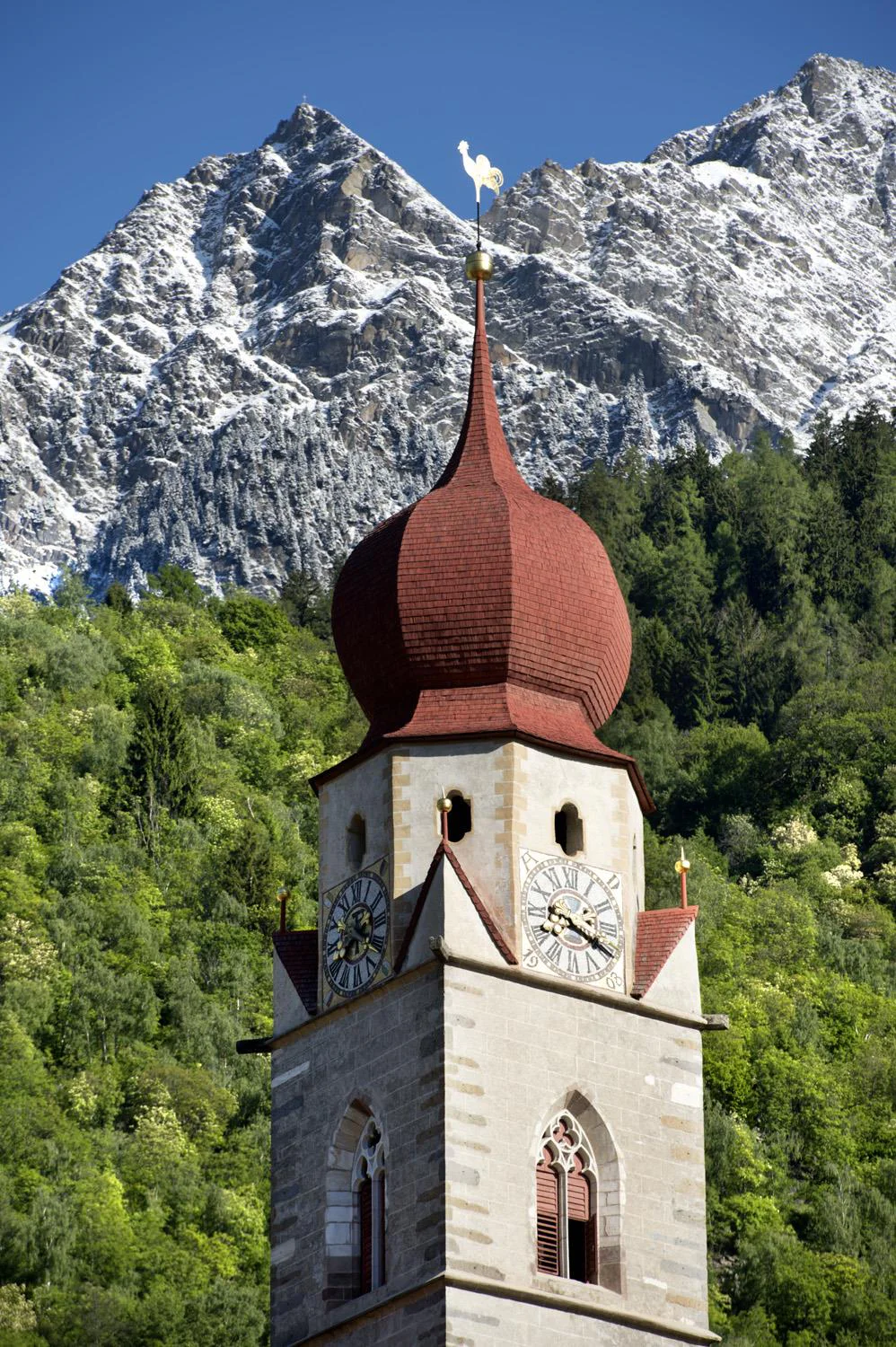 Pfarrkirche St. Peter und Paul in Partschins Partschins 3 suedtirol.info