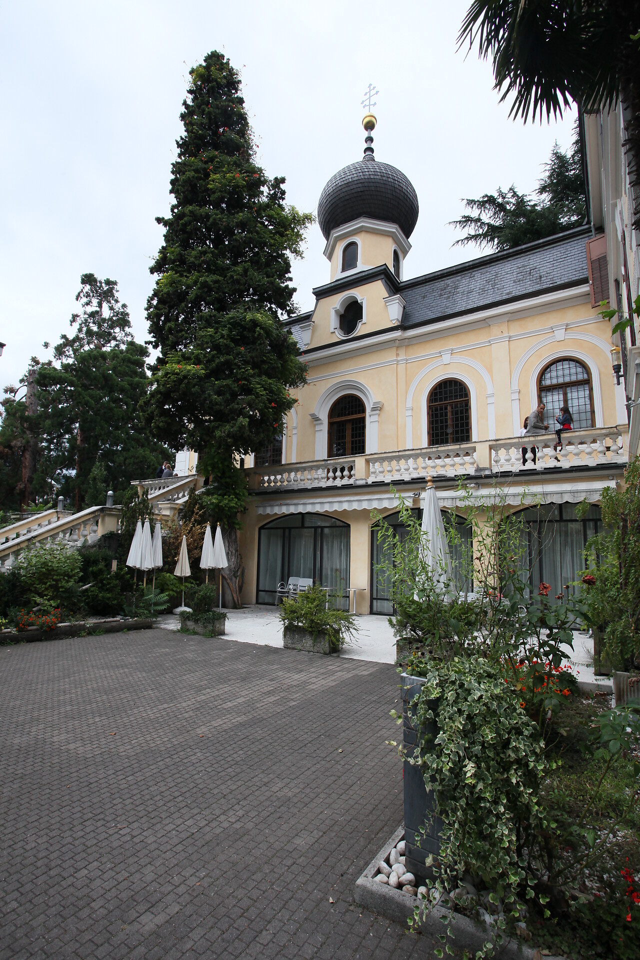 Russisch-orthodoxe Gedenkstätte Nadezda Borodina Meran 1 suedtirol.info