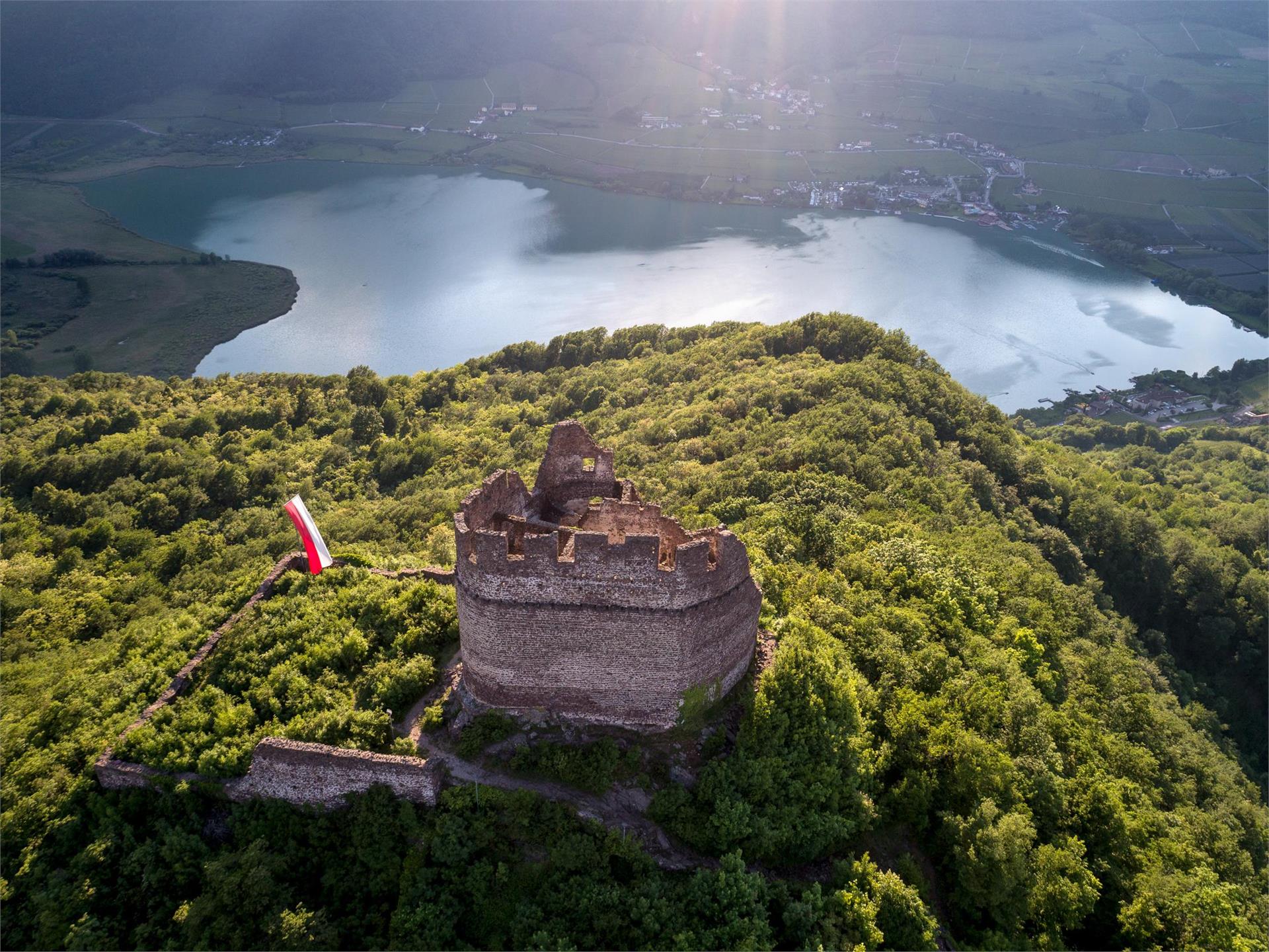Ruine Leuchtenburg Kaltern an der Weinstraße 1 suedtirol.info