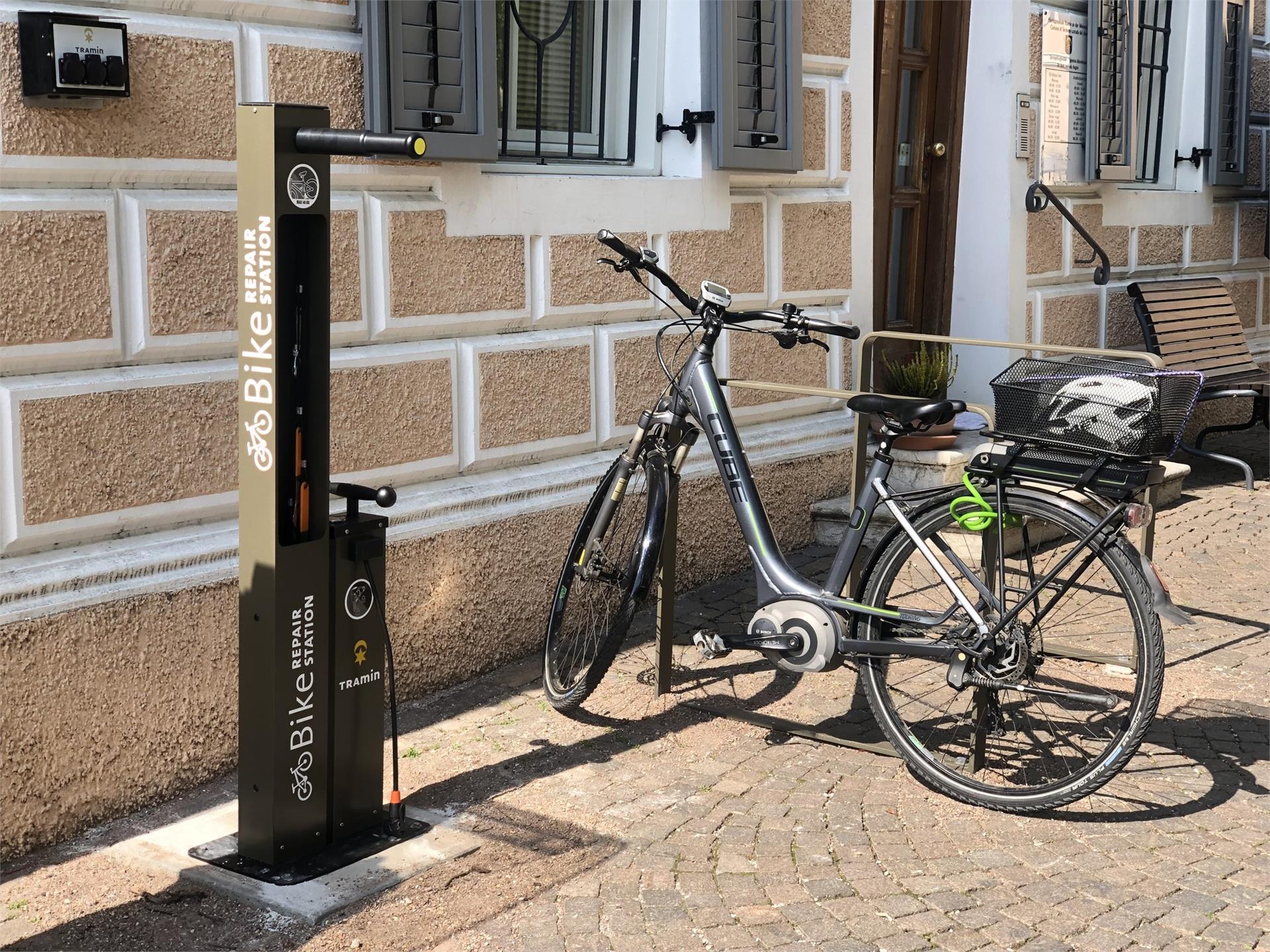 Bike service station Tramin an der Weinstraße/Termeno sulla Strada del Vino 1 suedtirol.info