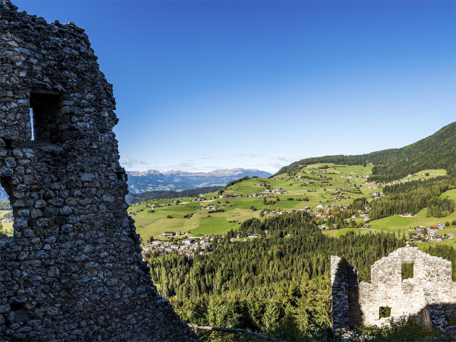 Ruine Hauenstein Kastelruth 6 suedtirol.info