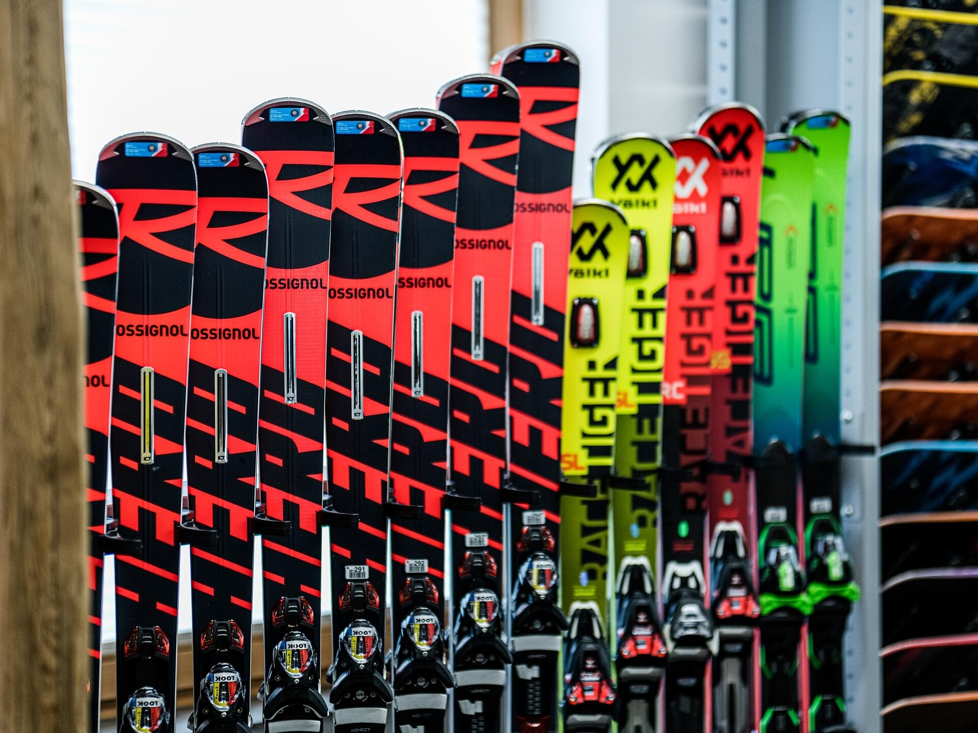 Rental Ski & Board Ski School S. Cristina