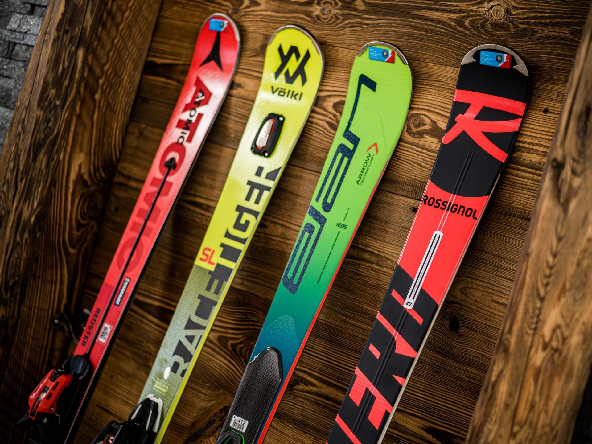 Rental Ski & Board Scuola Sci S. Cristina Santa Cristina Val Gardena 6 suedtirol.info