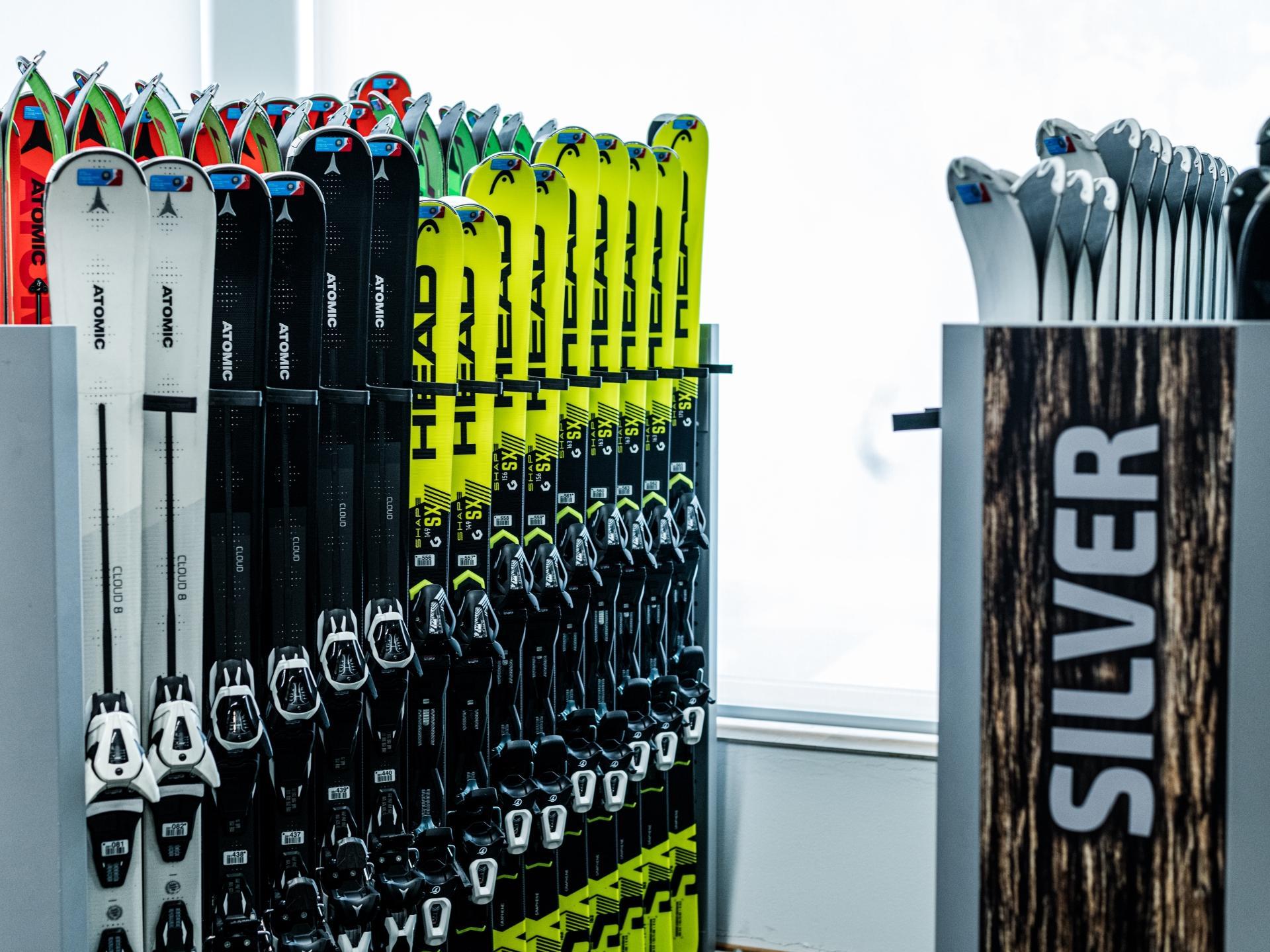 Rental Ski & Board Scuola Sci S. Cristina Santa Cristina Val Gardena 16 suedtirol.info