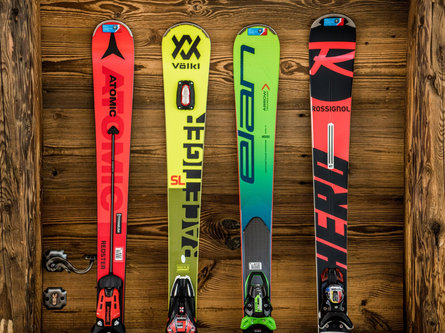 Rental Ski & Board Scuola Sci S. Cristina  22 suedtirol.info