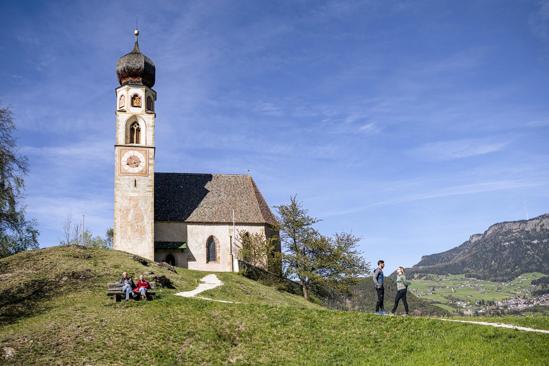 Chiesa di San Costantino Fiè allo Sciliar 3 suedtirol.info