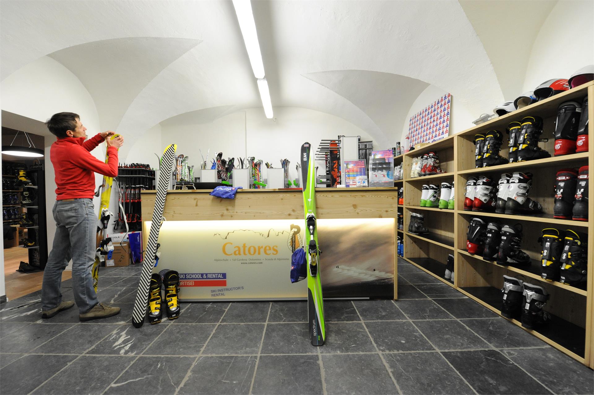Skischool Rental Catores Urtijëi/Ortisei 7 suedtirol.info