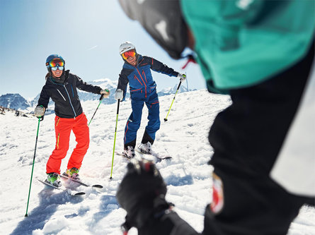 Ski and snowboard school Dolomites Badia 2 suedtirol.info