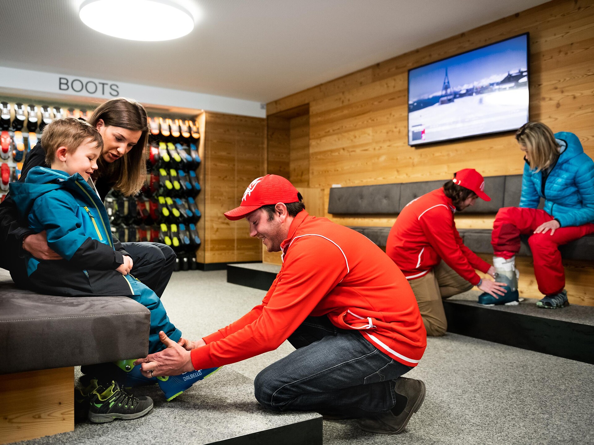 Ski rental miara