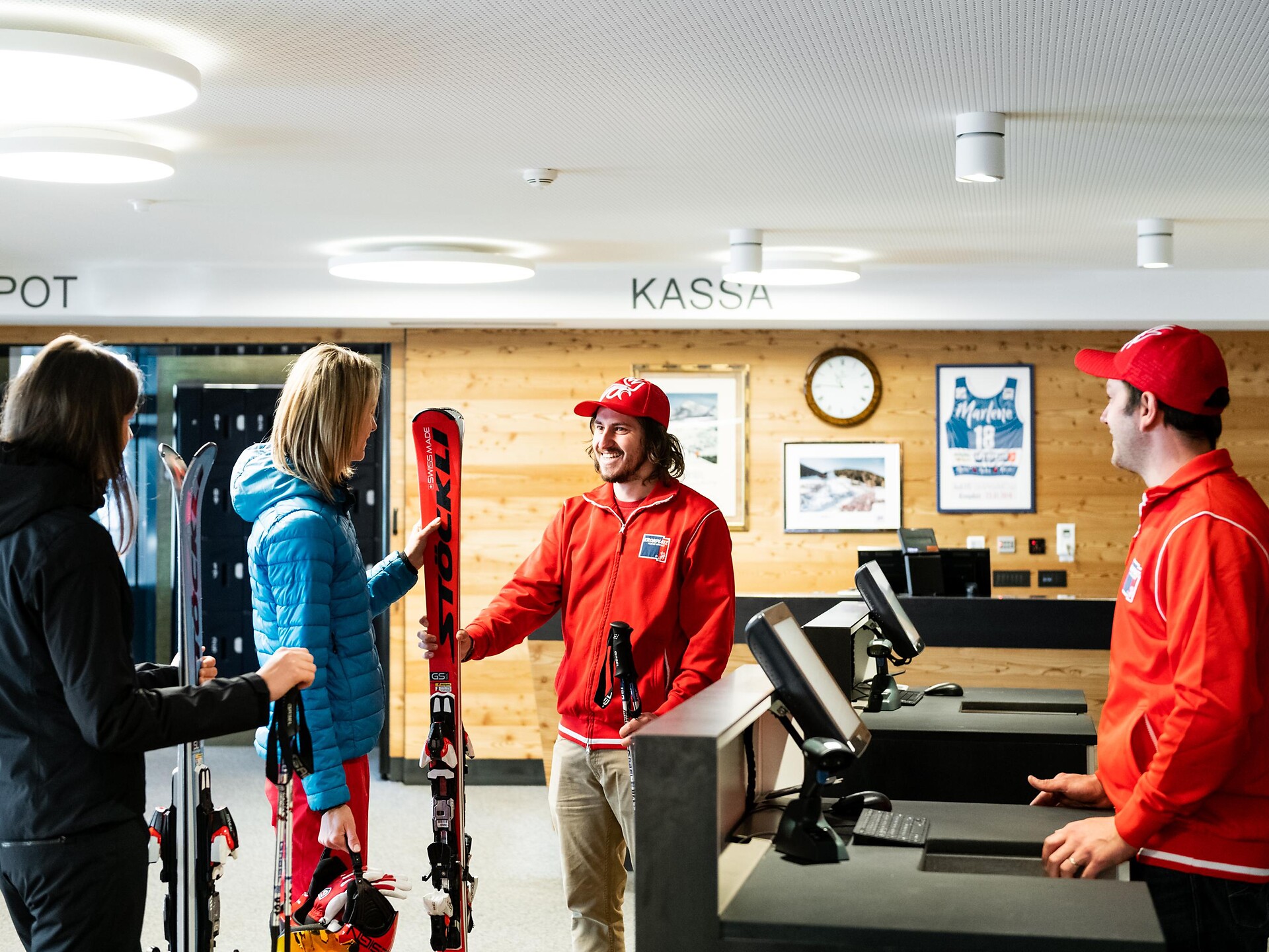 Ski rental Miara