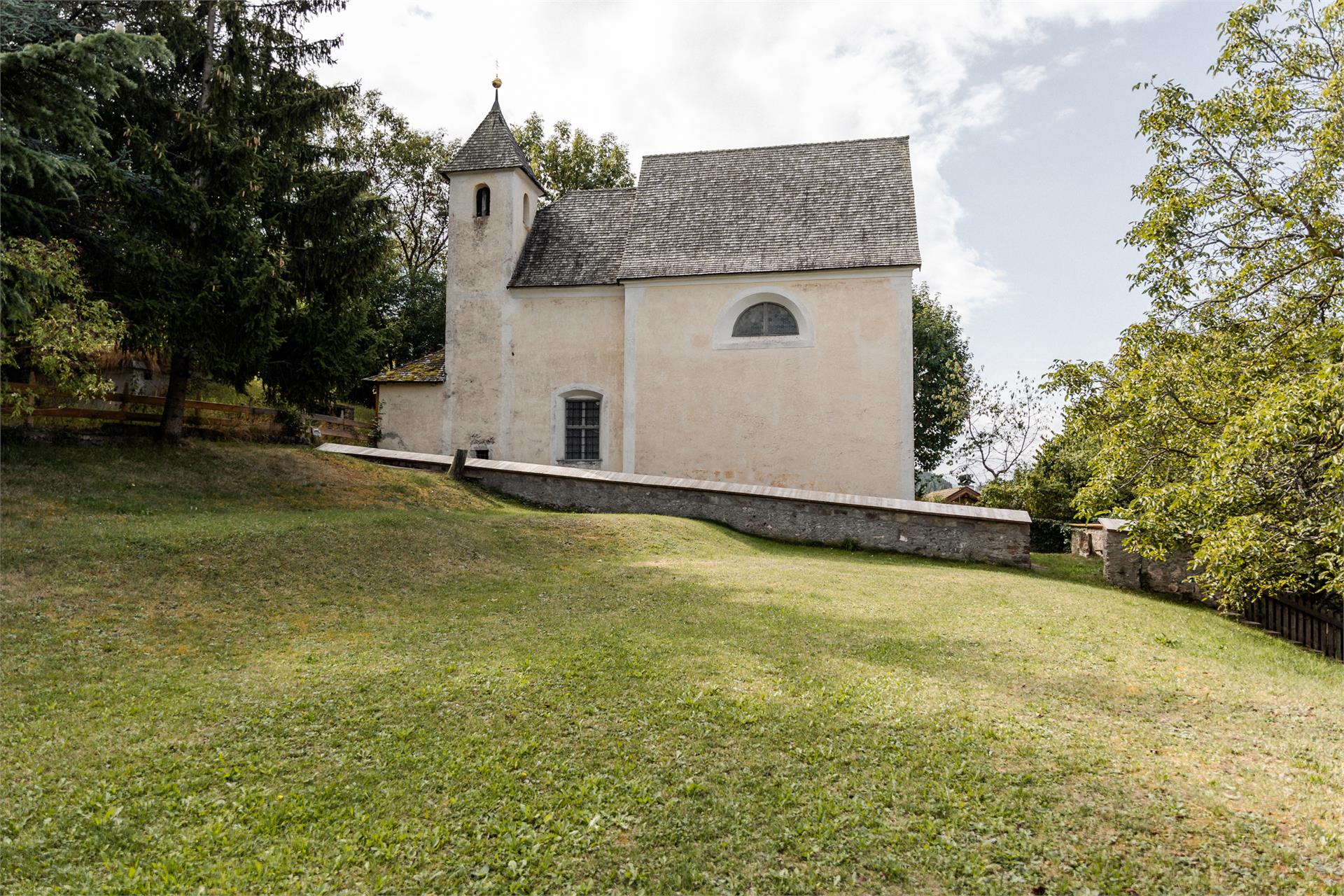 St Anne´s Chapel in Ploj Kastelruth/Castelrotto 2 suedtirol.info