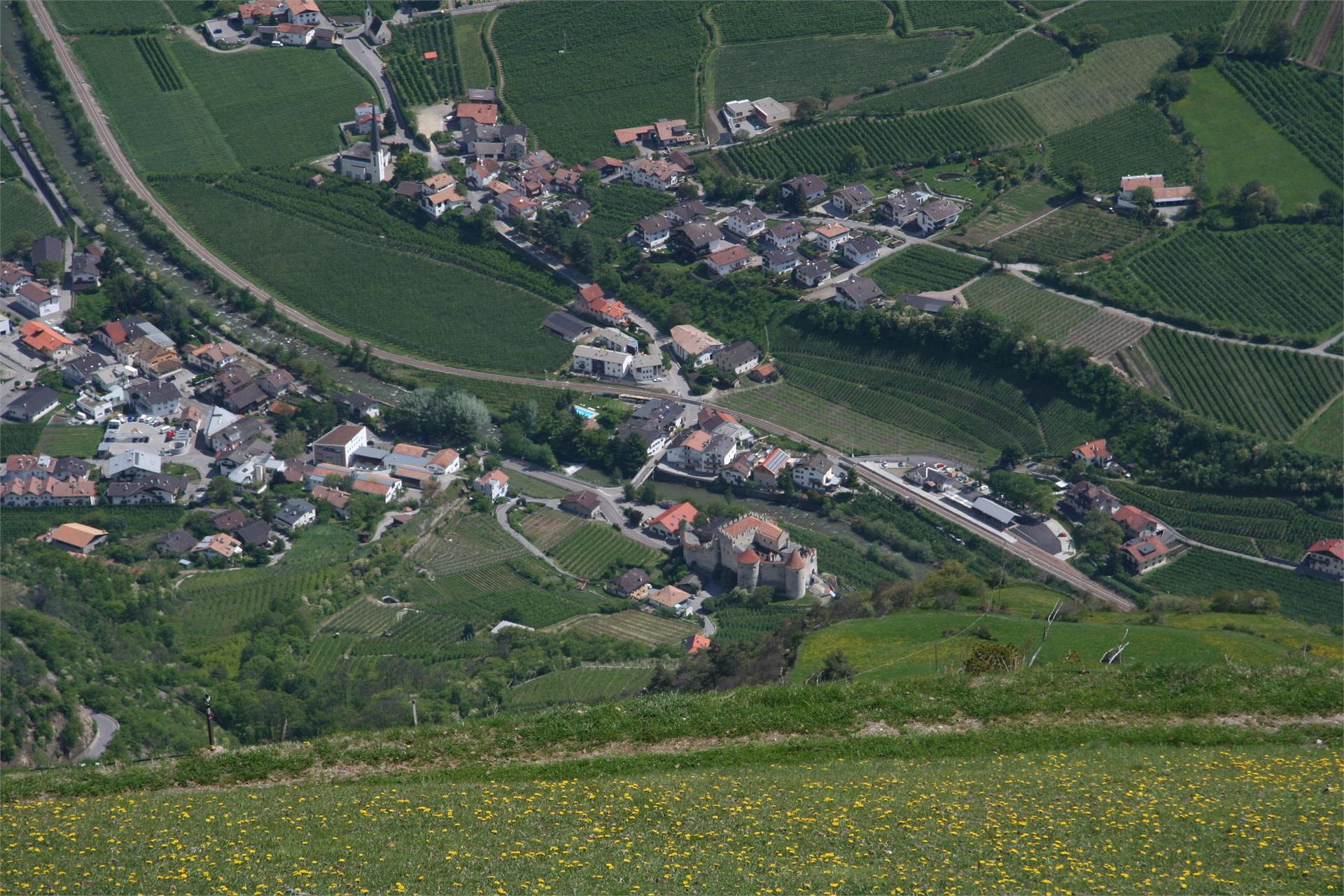 Zona sportiva Schlums Kastelbell-Tschars/Castelbello-Ciardes 1 suedtirol.info