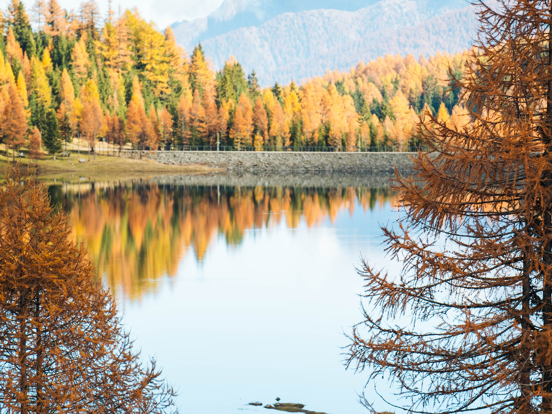 Lago di fontana bianca