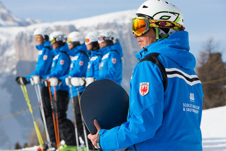 Scuola sci e snowboard Colfosco Corvara 1 suedtirol.info