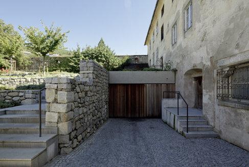 Recupero della piazza dell’Abbazia di Novacella - Bressanone e dintorni - #6 - suedtirol.info
