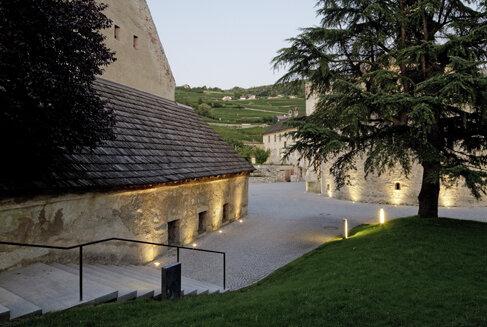 Recupero della piazza dell’Abbazia di Novacella - Bressanone e dintorni - #4 - suedtirol.info