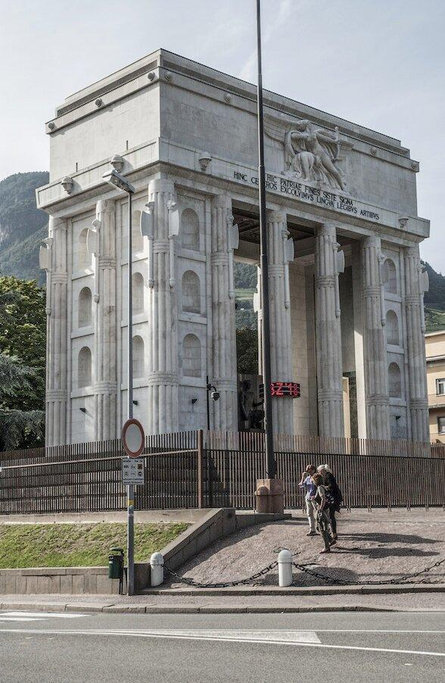 Monumento alla Vittoria Bolzano 2 suedtirol.info