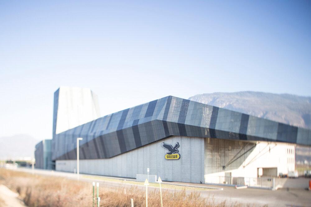 Salewa Headquarters Bozen 7 suedtirol.info