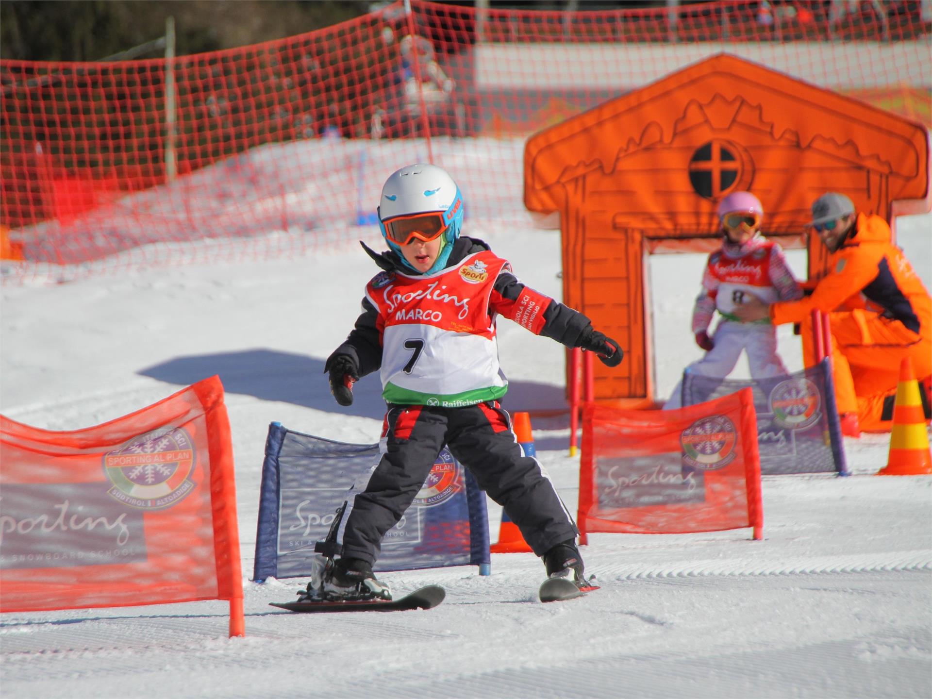 Scuola sci e snowboard Ski Sporting academy San Vigilio 13 suedtirol.info