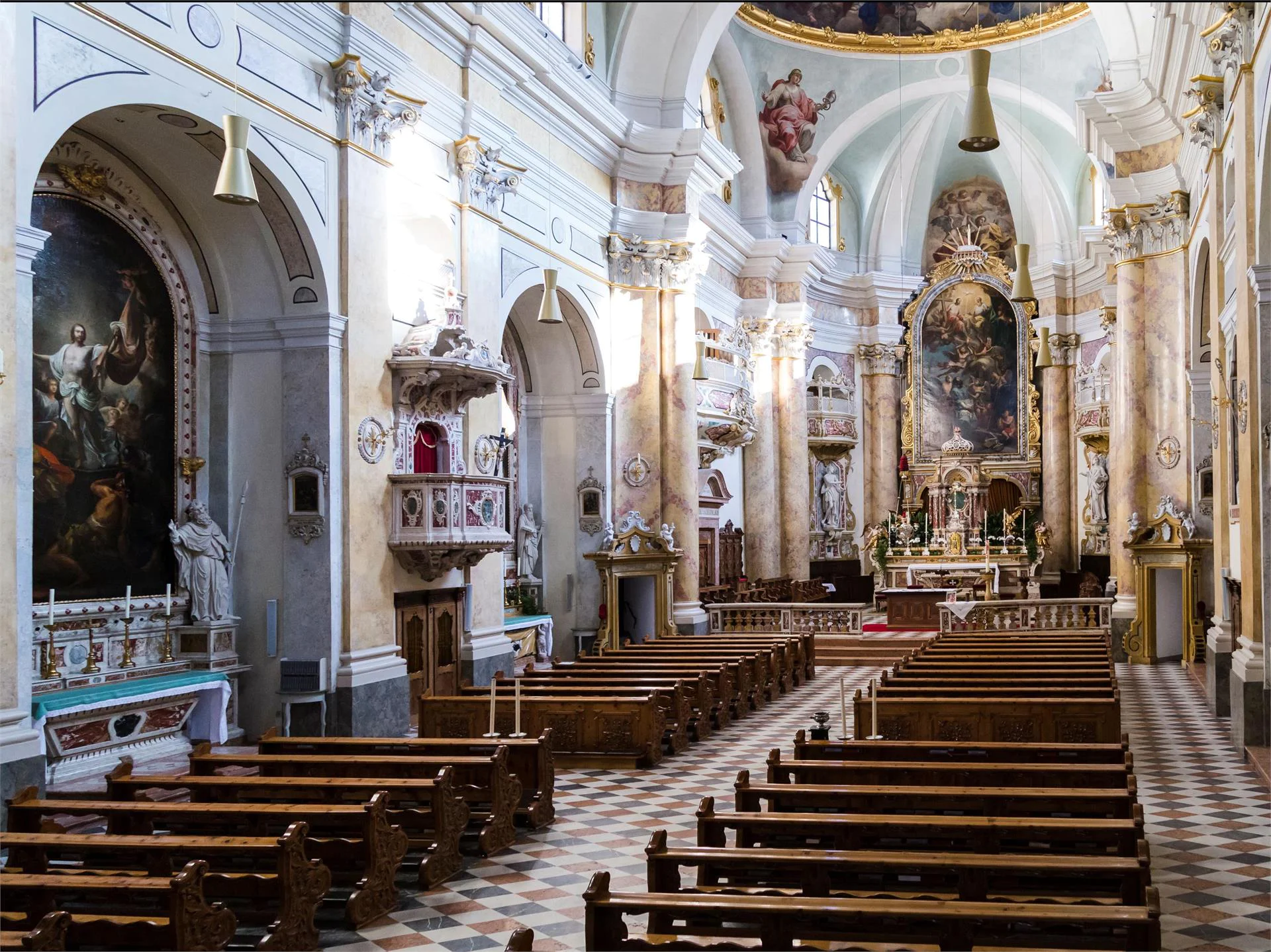 Chiesa Abbaziale a Gries Bolzano 2 suedtirol.info