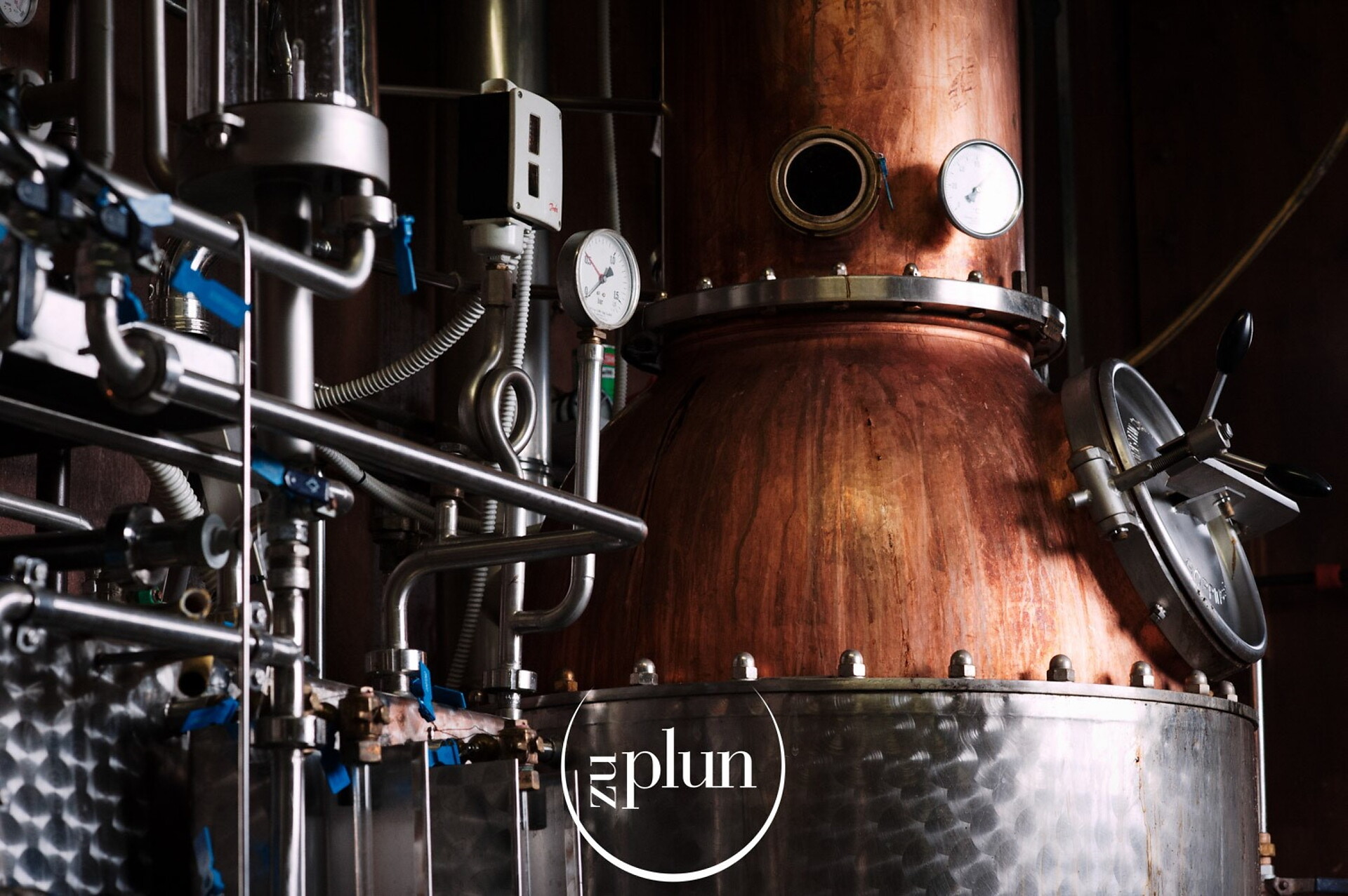 Distillery Zu Plun