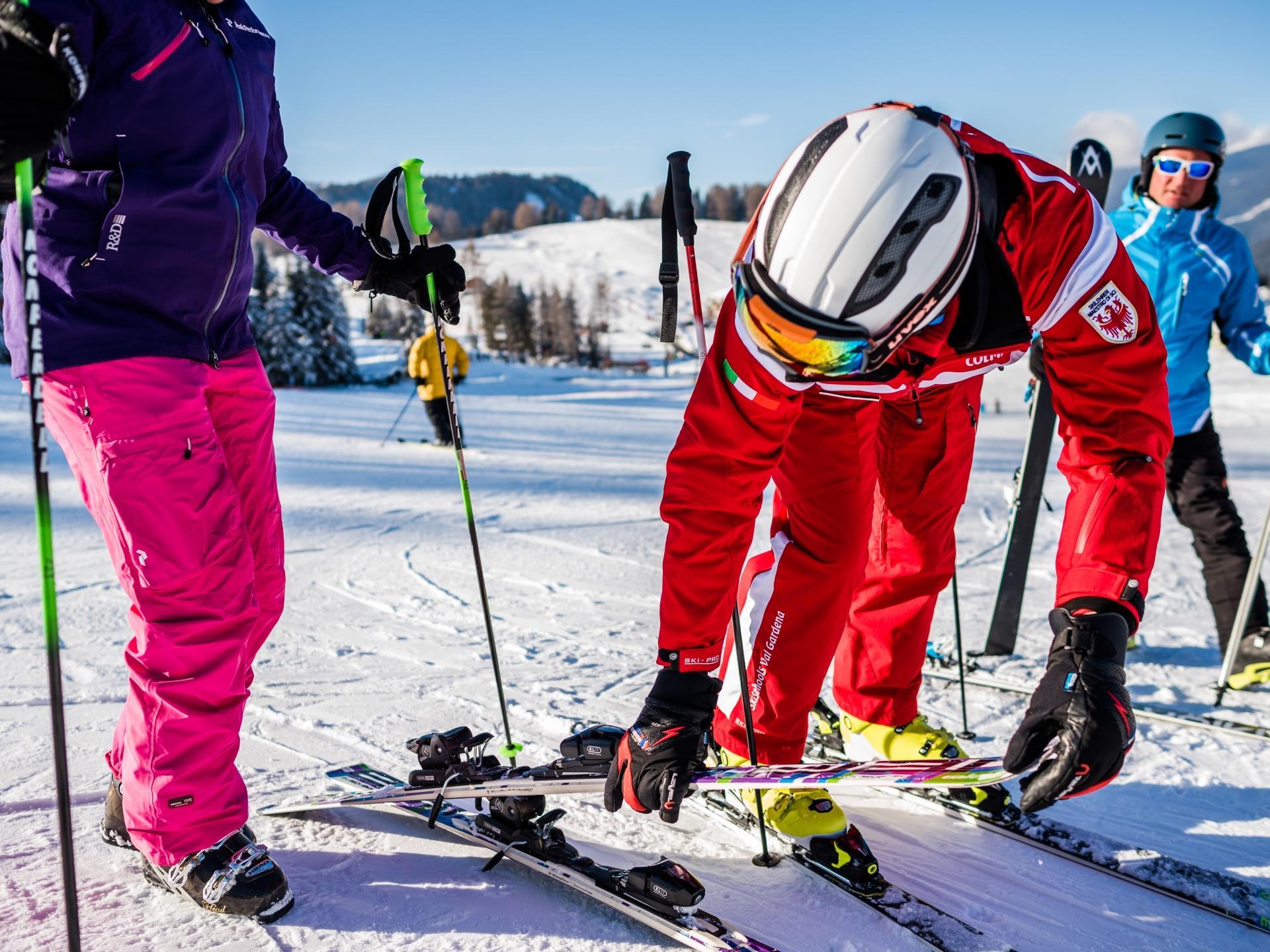 Ski & Snowboard School S. Cristina S.Crestina Gherdëina/Santa Cristina Val Gardana 18 suedtirol.info