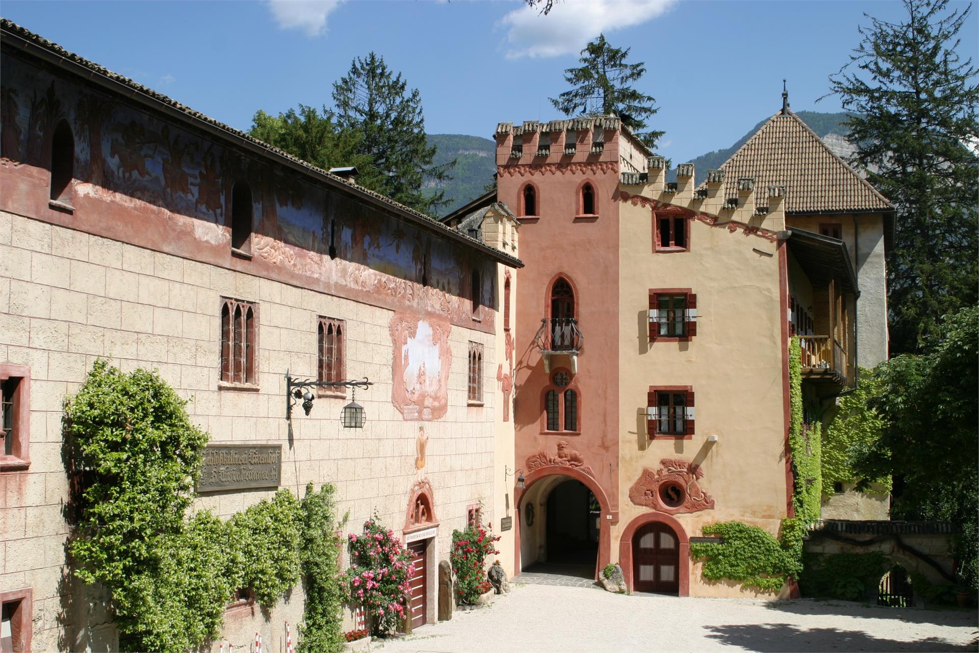 Castel Turmhof Cortaccia sulla Strada del Vino 1 suedtirol.info