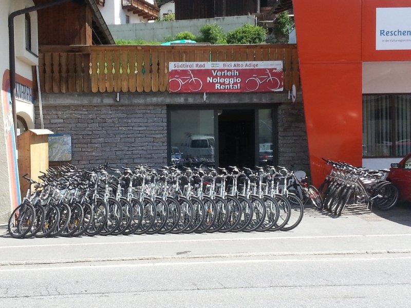 Südtirol Rad Reschenpass Graun im Vinschgau 1 suedtirol.info