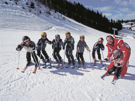 Ski School Villnöss/Funes valley Villnöss/Funes 1 suedtirol.info