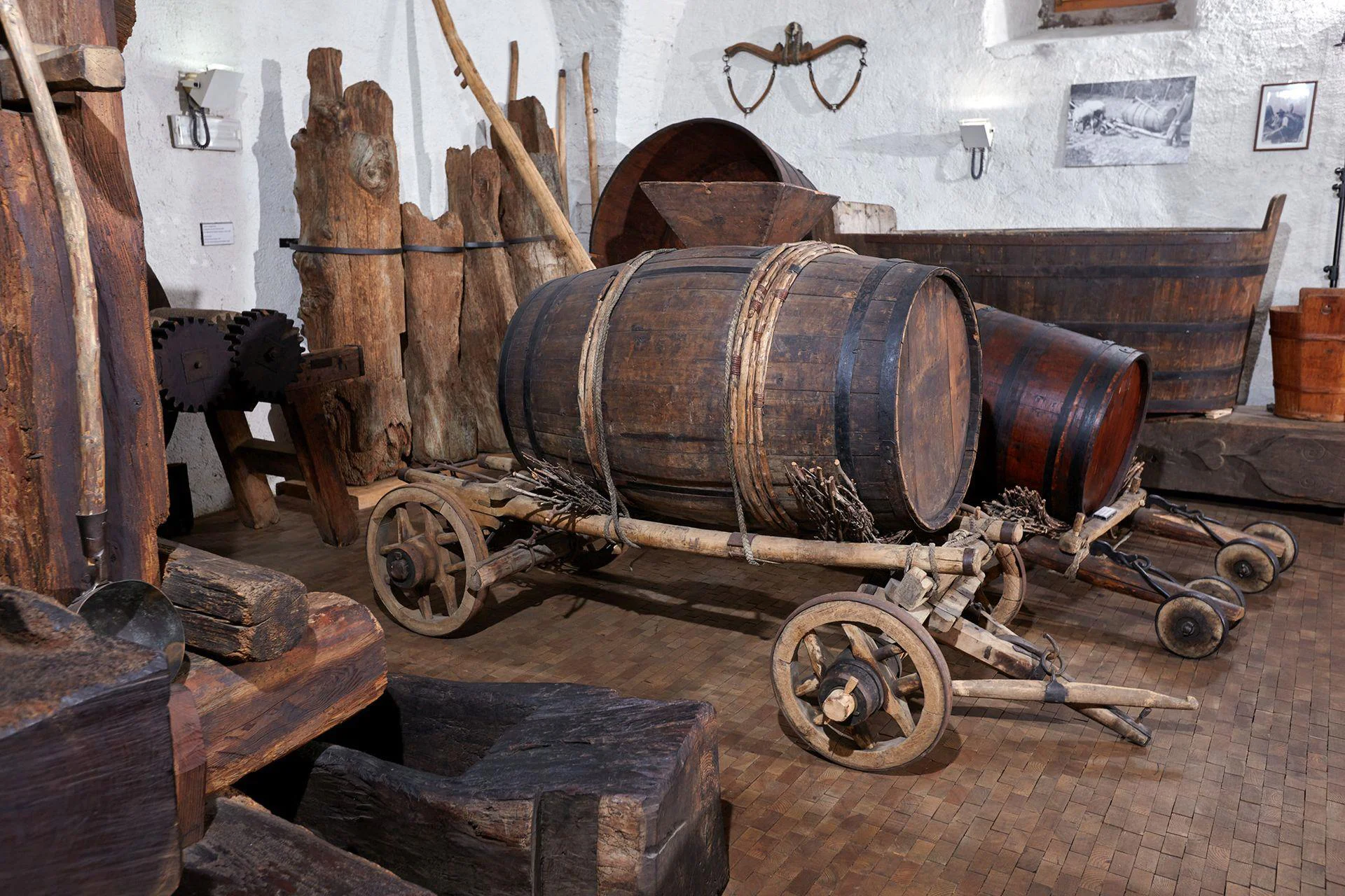Museo provinciale del vino Caldaro sulla Strada del Vino 2 suedtirol.info