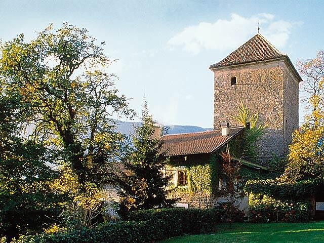 Stachlburg Castle - Meran/Merano and environs - #8 - suedtirol.info