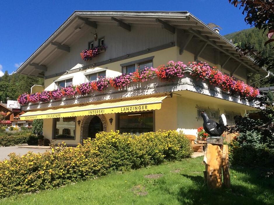 Schuhhaus Interski