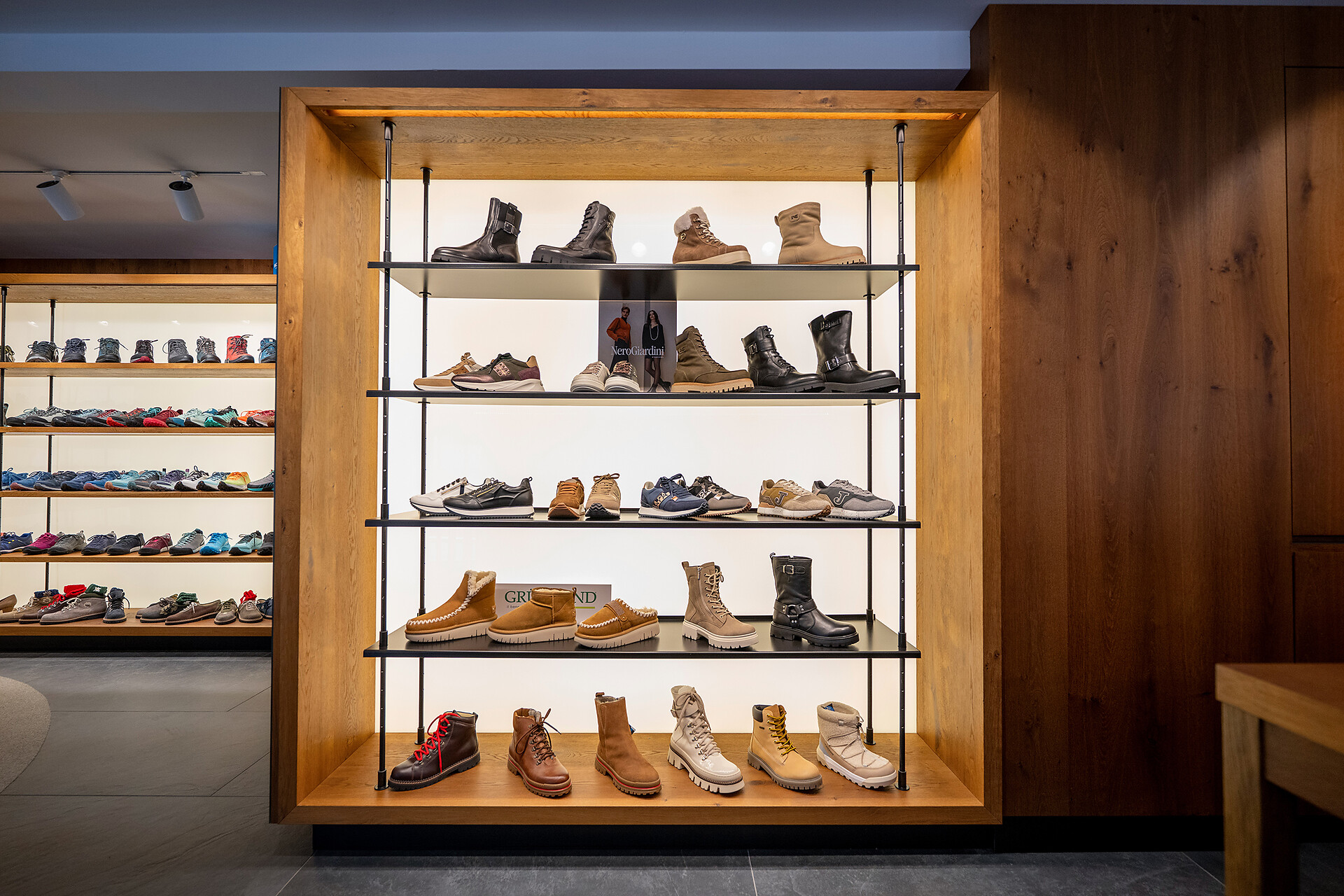 Calzature Pitscheider - Regione dolomitica Val Gardena - #9 - suedtirol.info