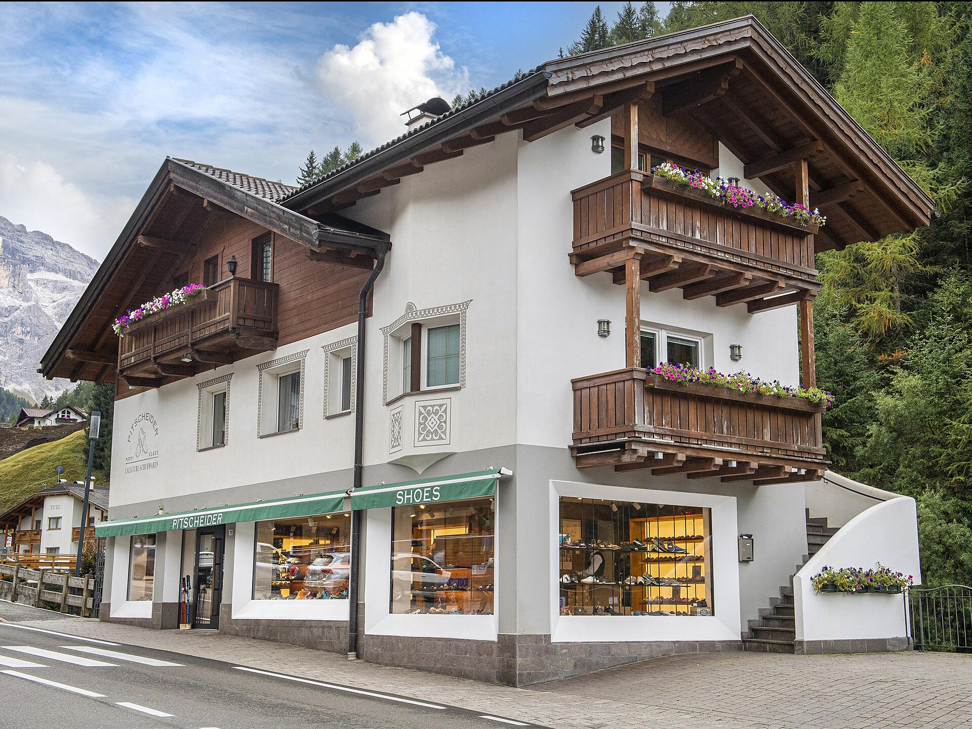 Calzature Pitscheider - Regione dolomitica Val Gardena - #1 - suedtirol.info