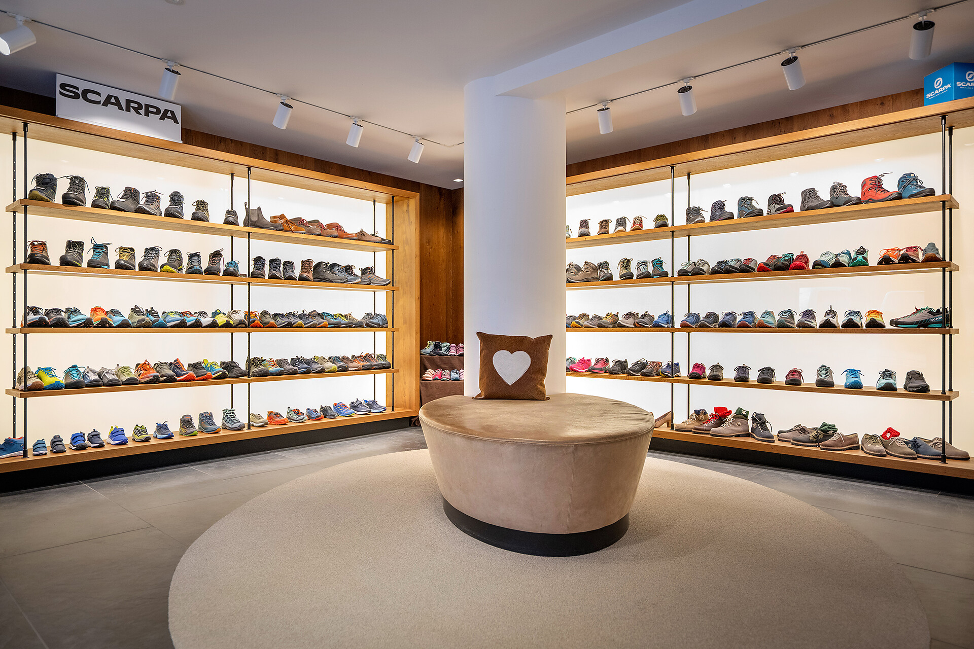 Calzature Pitscheider - Regione dolomitica Val Gardena - #6 - suedtirol.info