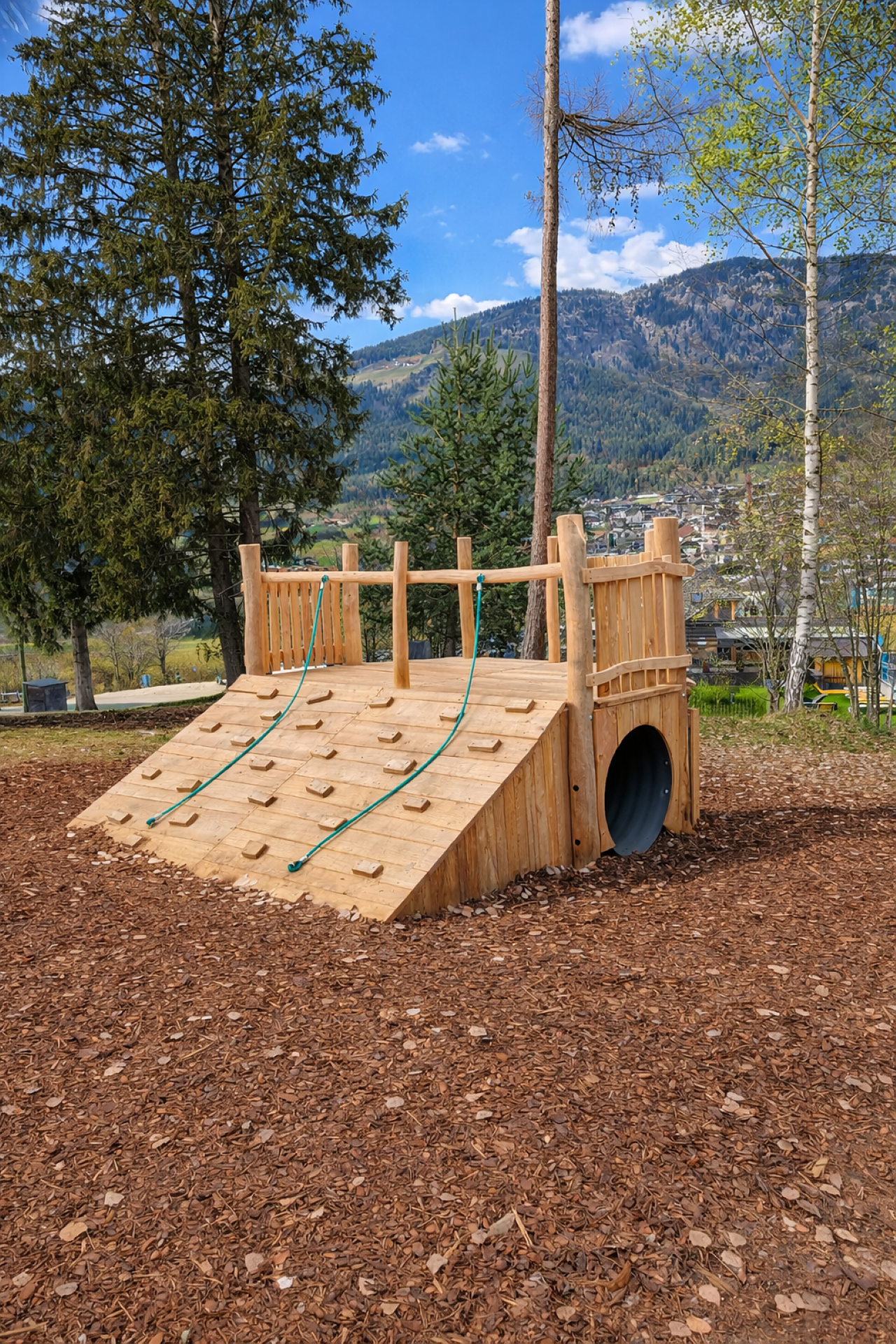 Playground Pfalzen/Falzes - Dolomites Region Kronplatz/Plan de Corones - #2 - suedtirol.info